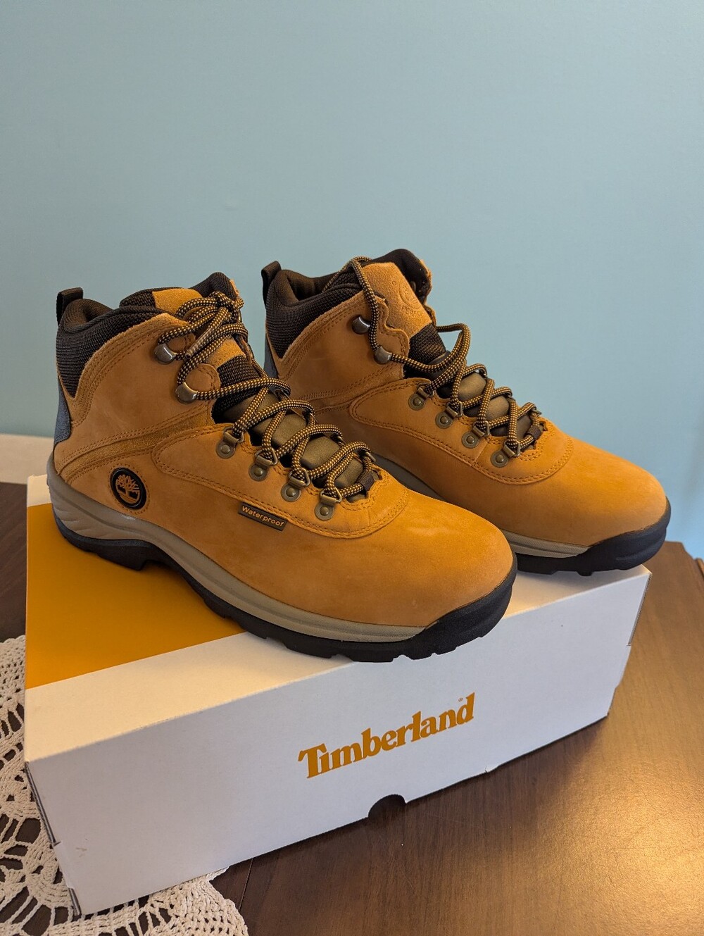 Timberland Wheat/Tan Waterproof Outdoor Hiking Boots